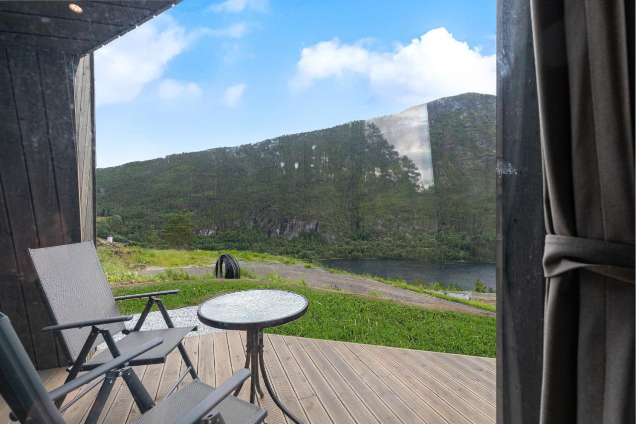 Sogndal Fjordpanorama - Studio Cabins With View Экстерьер фото